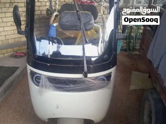 تك تك شحن 6بطاريه تمشي 60 جديده ما مستخدمه