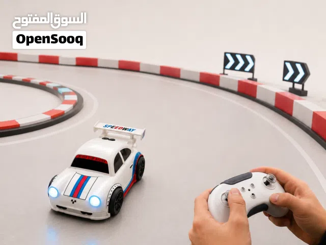 سيارة درفت تحكم عن بعد 2.4GHz - إضاءة ومؤثرات صوتية - دوران 360° - شحن Type-C - Generic