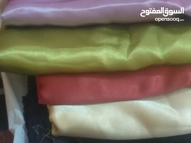 السلام عليكم قماش ساتان ناعم للبيع