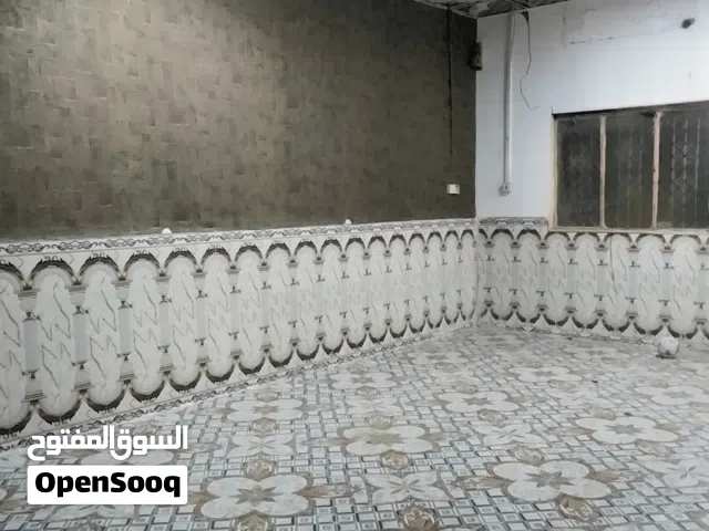 200 m2 2 Bedrooms Townhouse for Rent in Basra Qibla