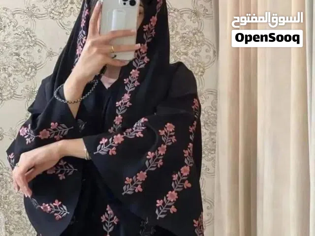عباية جديدة كثيييير حلوة ع اللبس