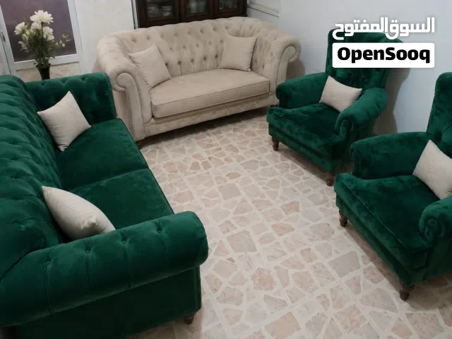 طقم كنب بحاله جيده