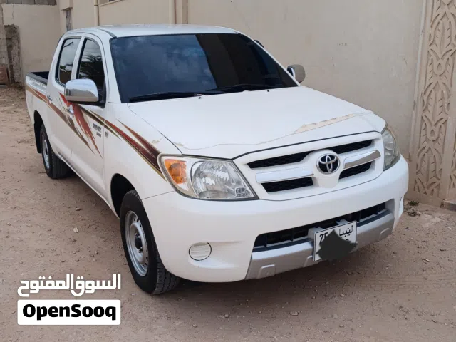 Used Toyota Hilux in Misrata