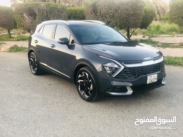 HatchBack Kia in Farwaniya