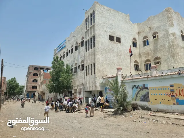 مدرسة 3 ادوا للبيع بسعر عرطه قوي قوي
