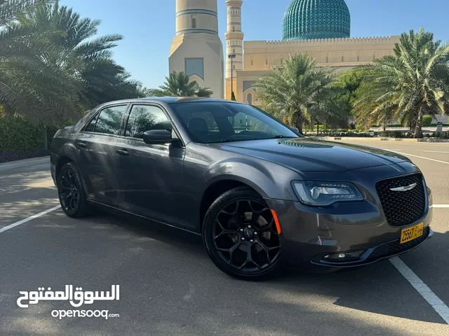 Used Chrysler 300 in Muscat