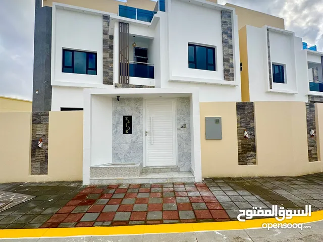 382m2 More than 6 bedrooms Villa for Sale in Muscat Al Maabilah