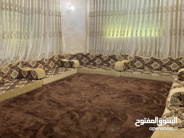 سجاده 5.85*3.77 قابل للتفاوض