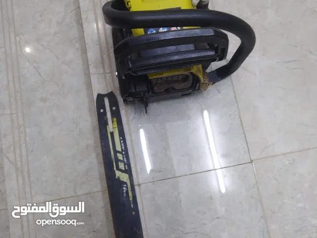 ماكينة قص الاشجار