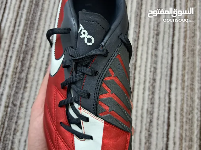 45 Sport Shoes in Amman
