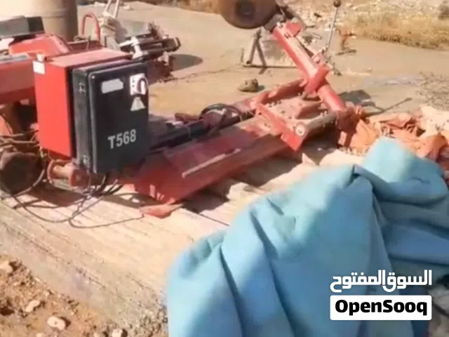 ماكينة بنشر كبيرة