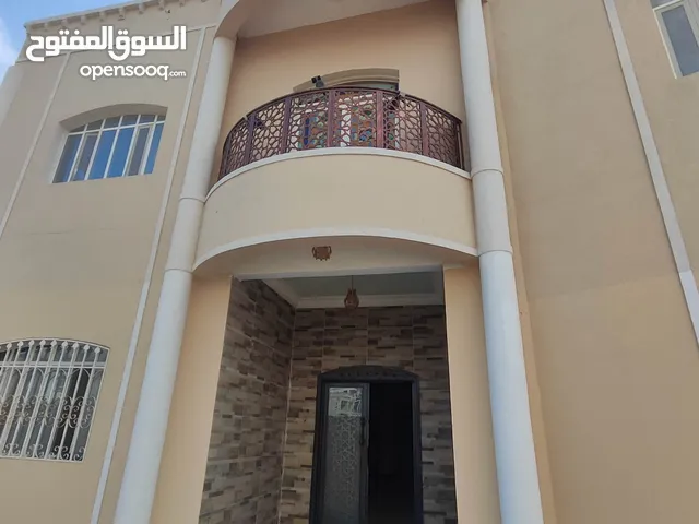 556m2 5 Bedrooms Villa for Sale in Muscat Al Maabilah
