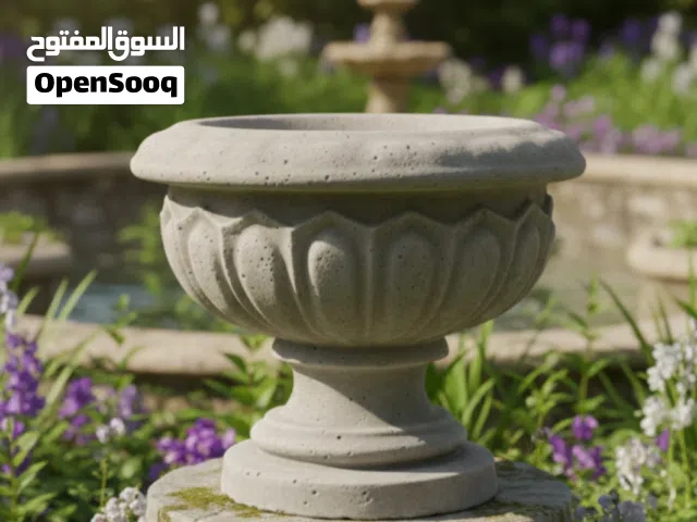 الفخامة الكلاسيكيه مزهريه خرسانيه بنمط ورماني