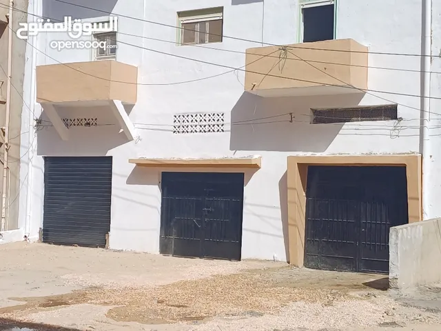 240 m2 More than 6 bedrooms Townhouse for Sale in Benghazi As-Sulmani Al-Sharqi