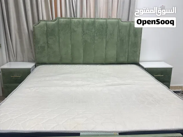 غرفة نوم مستخدمه