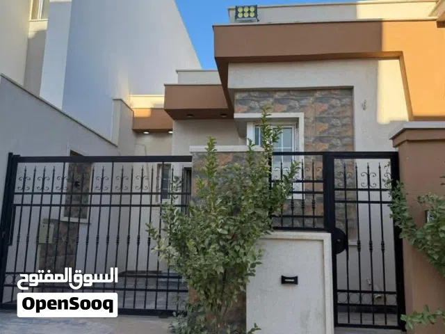 فيلا للإيجار تناسب عائلات صغيرة او عرسان