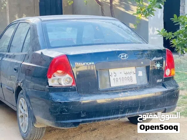 2005 هيونداي فيرنا EX