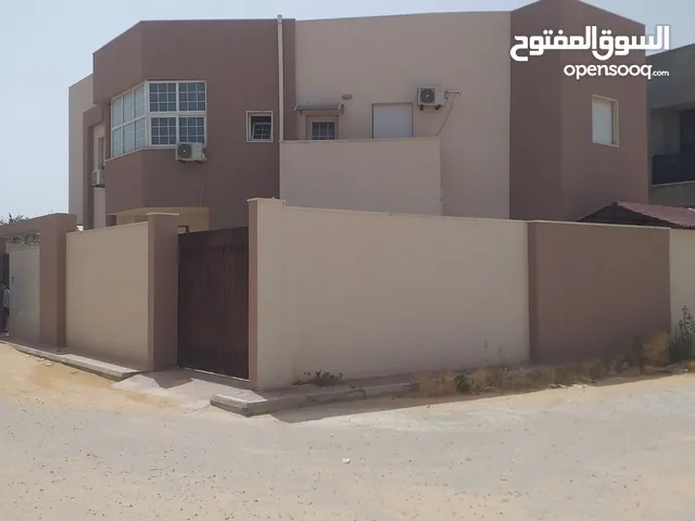 3320 m2 More than 6 bedrooms Villa for Sale in Tripoli Edraibi
