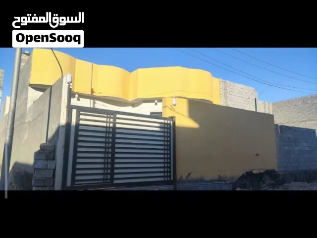 200 m2 2 Bedrooms Townhouse for Rent in Basra Abu Al-Khaseeb