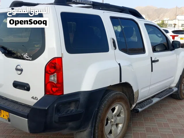 2013 Nissan X-Terra Standard