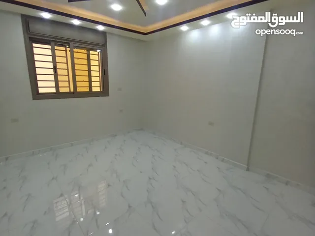 162m2 3 Bedrooms Apartments for Sale in Zarqa Al Zarqa Al Jadeedeh