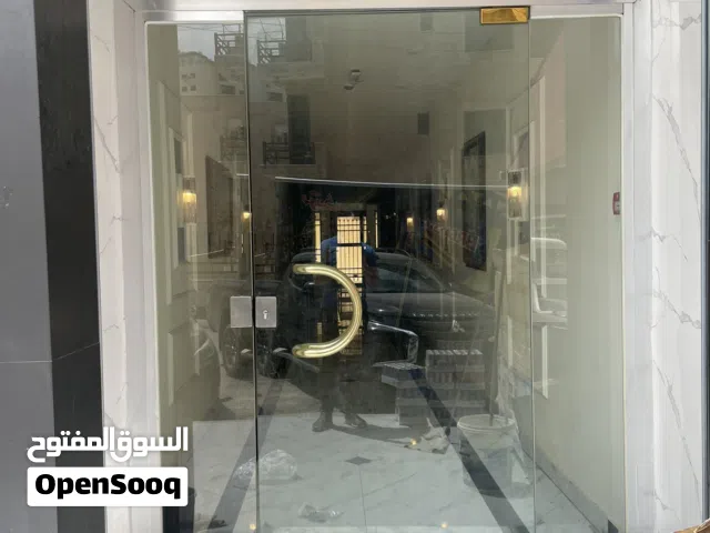 للايجار جزء من الطابق الاول سدة واسعة
