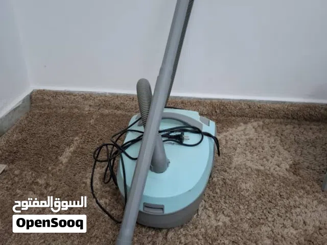 مكنسة كهربائية