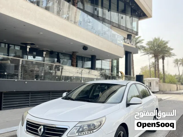 رينو سافران 2016