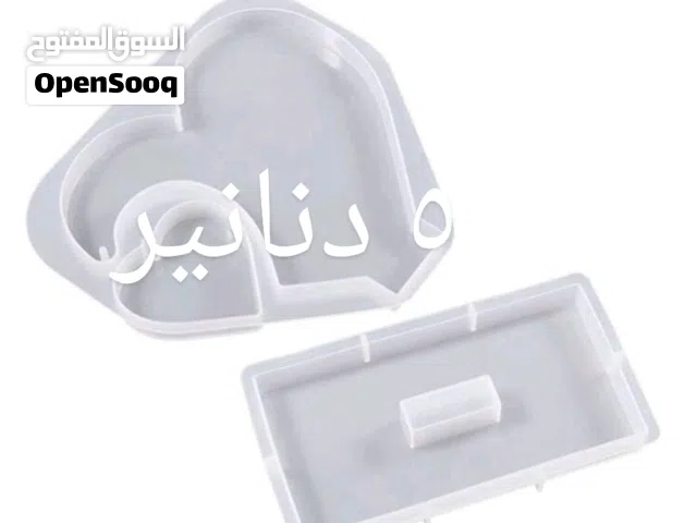 قوالب شمع للبيع جديدة وشبه جديدة استعمال خفيف