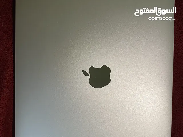 ماك بوك اير m1