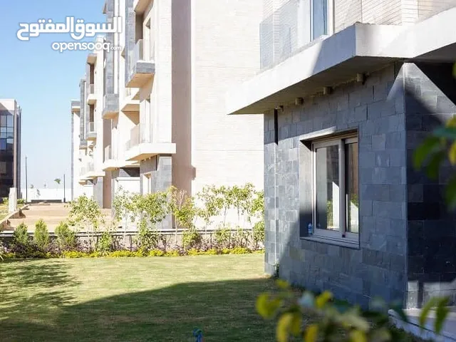 157 m2 2 Bedrooms Apartments for Sale in Cairo Fifth Settlement