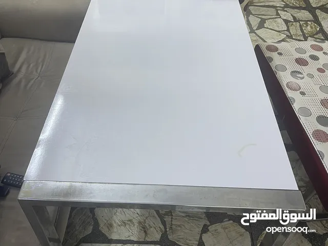ميز طعام المنيوم مستخدم 8 مقاعد قنفتين وكرسين