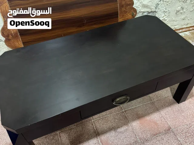 للبيع طاوله استعمال خفيف