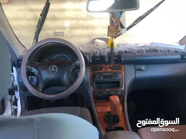 مرسيدس بينز النوع كاكاوية