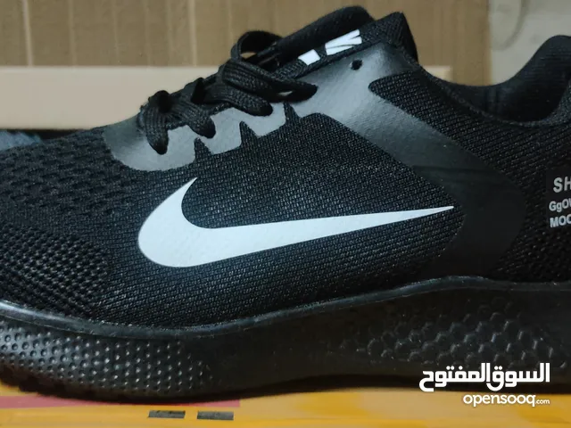 42 Sport Shoes in Mecca