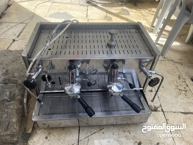 ماكنة اسبريسو إيطالي راسين للبيع موجودة في بيت لحم