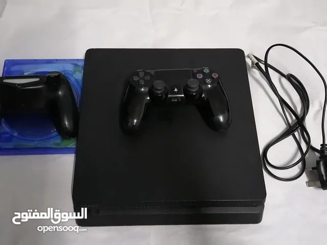 بلايستيشن 4 سليم للبيع +حساب عليه العاب +هدية