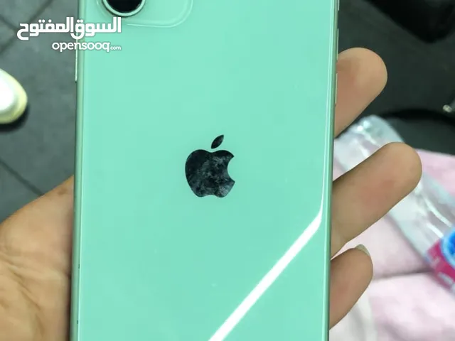 Apple iPhone 11 64 GB in Sharjah