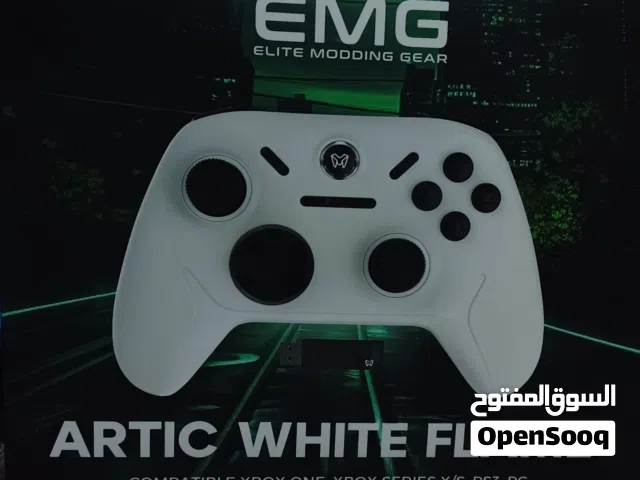 للبيع جهاز تحكم لأكس بوكس ون و اكس بوكس سيريس اس و اكس بوكس سيريس  اكس ٫و ps3 ,وpc