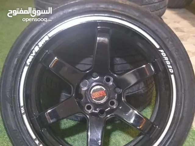 Other 16 Tyre & Wheel Cover in Northern Governorate