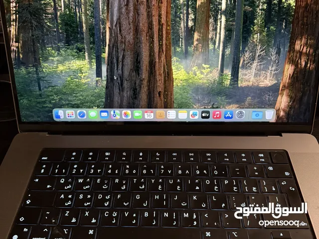 Macbook pro 16 inch m2