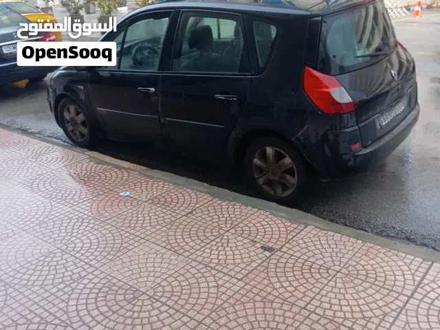 2004, رينو, سينيك
