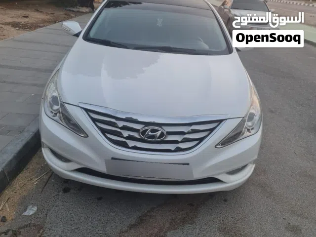 Used Hyundai Sonata in Abu Dhabi