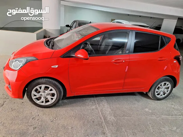 Hyundai i10 2018 in Ramallah and Al-Bireh