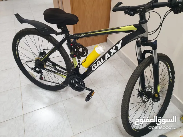 دراجة جبلية جلاكسي A5، مقاس 29 ، مزودة ب 21 سرعة، لون أسود × أصفر