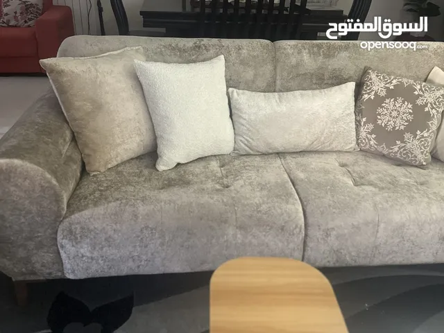 طقم جديد فخم وتقيل غير مستعمل للبيع