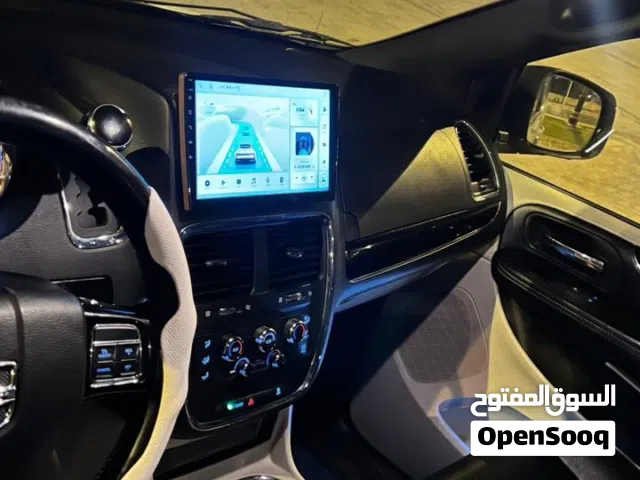 Used Dodge Caravan in Dhofar