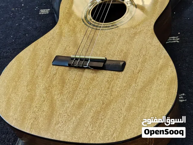 جيتار شبه جديد