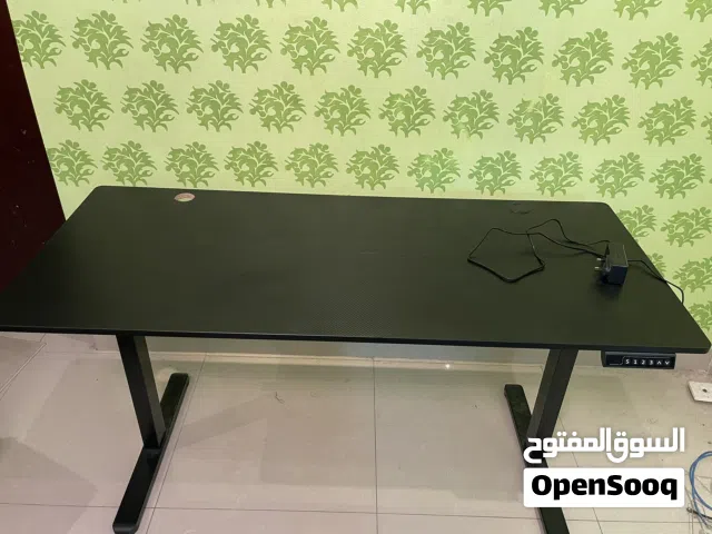طاوله الكترونيه
