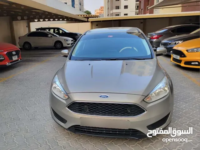Ford Focus  Mid Option  Year 2015  1.6 L Ambiente Hatchback  Family Used Car  GCC Specs